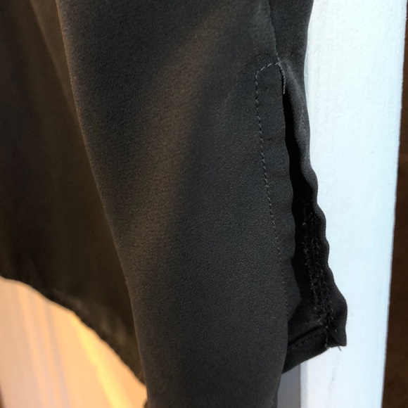 Blouse - Picture 2 of 3